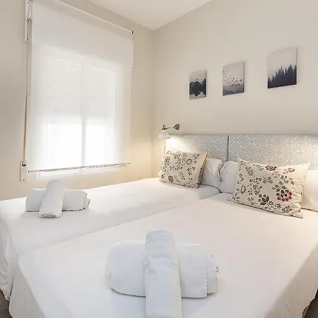 Monko - 1 Line, & Sun アパート トレモリノス